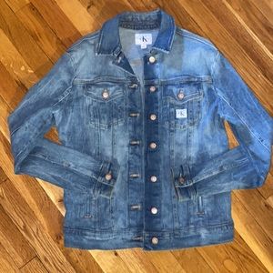 CALVIN KLEIN DENIM JACKET!!